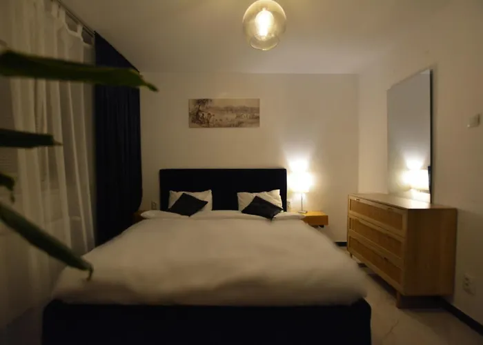 Apartament The Knightly Guest